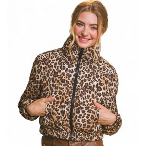 Love Tree Leopard‎ Animal Print Bomber Jacket Size Medium